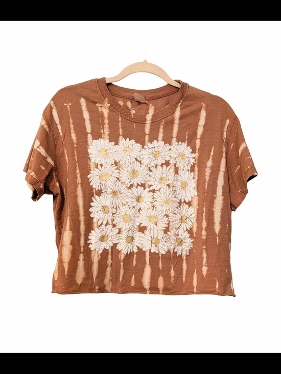 No Boundaries Tops - No Boundaries Brown Tie-Dye Daisy Graphic Crop Top